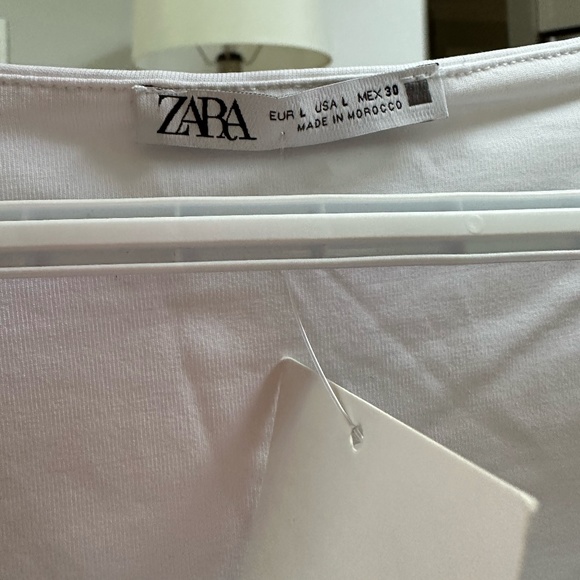 Zara Tank Top - Picture 2 of 3